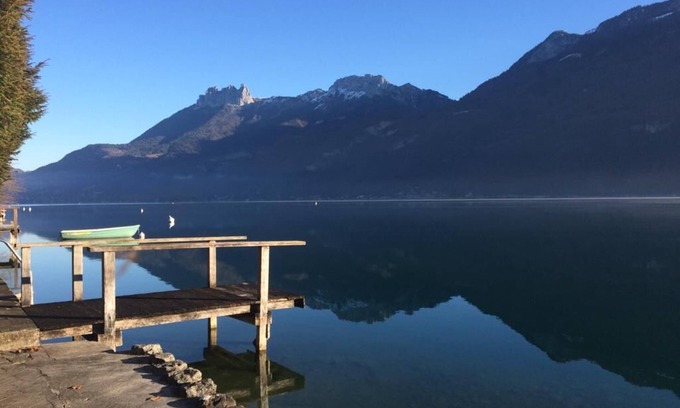 Chaparon House | Spacious family house from 30'S years, with private access to the Annecy Lake