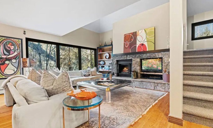 Highland Meadows Ski Chalet | Spacious Family Friendly Ski Chalet In Vail