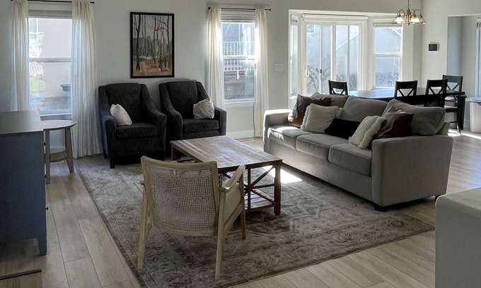 Provo House | Spacious Family Friendly Home near BYU, UVU, Sundance