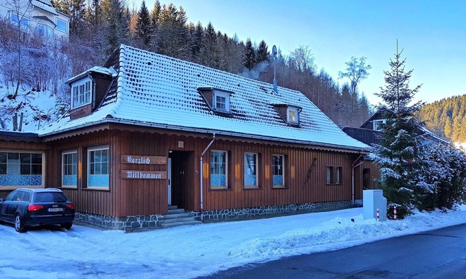 Wildemann House | Spacious Haven in Wildemann