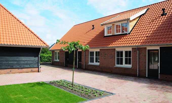 Hoge Hexel House | Spacious home with a bubble bath and six bathrooms, in Twente