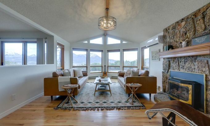 Hotchkiss House | Spacious Hotchkiss Home w/Stunning Mountain Views
