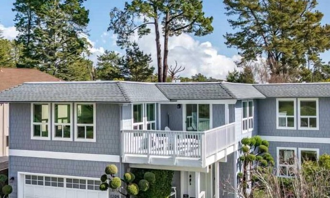 Rio del Mar House | Spacious House in Walking Distance to the Beach