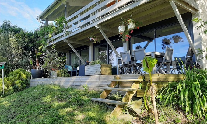 Urt House | Spacious House with Garden, Pool, and Panoramic View near Bayonne Beaches