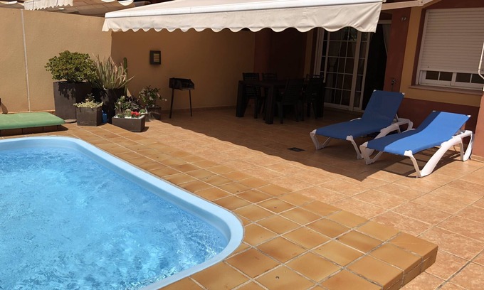 Roquetas de Mar Apartment | Spacious modern apartment with large terrace and private pool, long & short lets