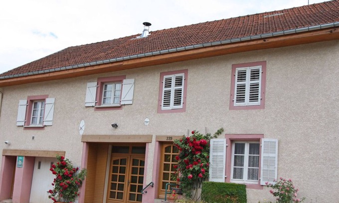 Taintrux Cottage | Spacious Split-Level Cottage with Terrace near Saint-Dié - Sleeps 5