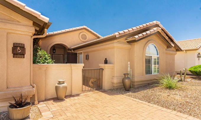 Saddlebrooke Apartment | Spacious Studio In SaddleBrooke, Arizona