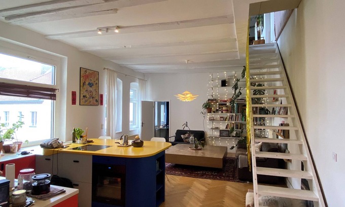 Schillerkiez Apartment | Spacious Sunny Loft Duplex Apartment in Schillerkiez Berlin