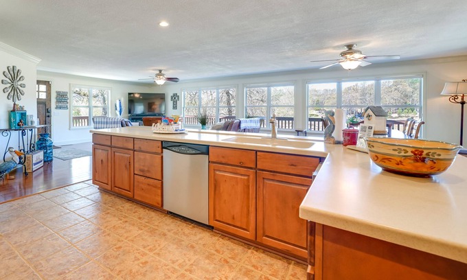 Eufaula Cottage | Spacious Vacation Rental Home on Eufaula Lake!