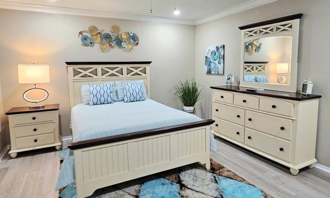 Lady Lake House | Spanish Springs Lake Sumter 1750 sq ft Renovated 3/2 House In The Villages
