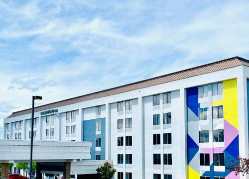Greenwood Village Hotel | Spark by Hilton Denver Tech Center Greenwood Village