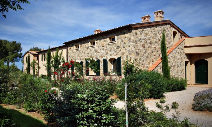 Gavorrano Apartment | Spectacular Position in the Heart of a Golf Course