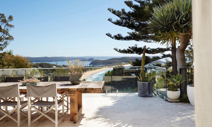 Palm Beach House | Spectacular Palm Bliss the jewel of Palm Beach.