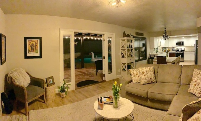 Tempe House | Spectacular Super Bowl/PHX Open Retreat!