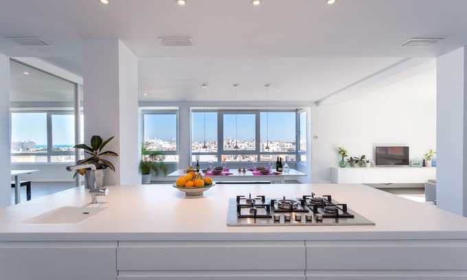 Old Town Apartment | SPECTACULAR VIEWS (+ garage)