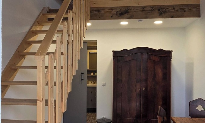 Bad Koesen House | Spend the night in a cozy double room 4 in the Altes Saale Fährhaus.