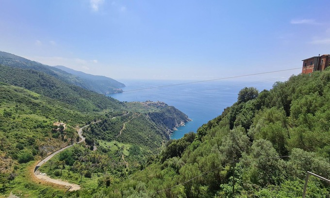 San Bernardino Apartment | ☆ Splendid Sea View and Relax ☆ Family / Couple HOMY 5 TERRE