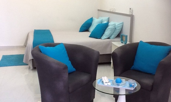 Jerusalem Apartment | Splendid studio WIFI A/C garden terrace