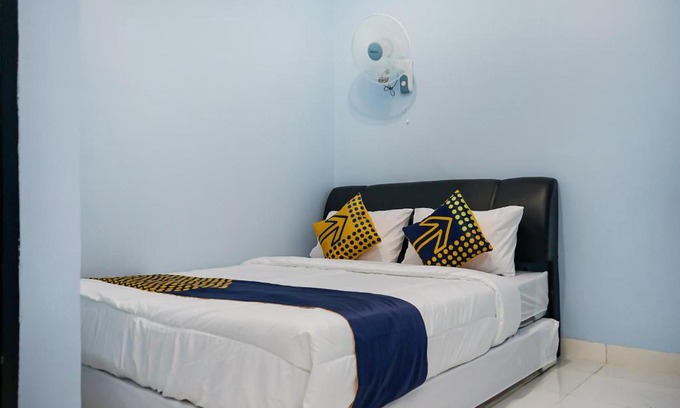 Makassar Hotel | SPOT ON 2330 Pondok Grand Mamoa