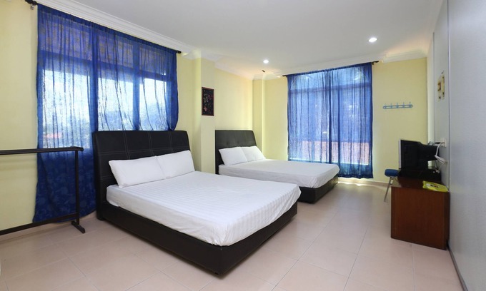 Kota Bharu Hotel | SPOT ON 89857 Azra Inn Rumah Tumpangan