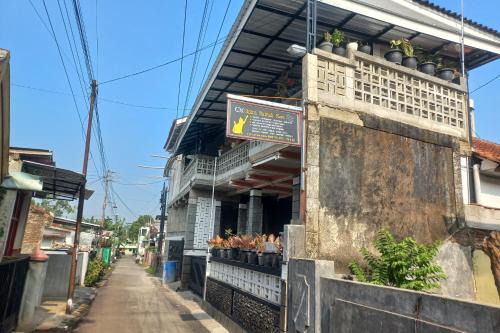 Purwokerto Hotel | SPOT ON 93815 Chimi Rumah Kost