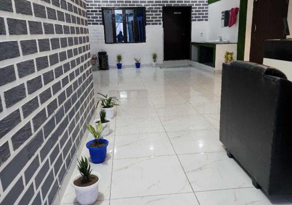 Bullawala Hotel | SPOT ON Hotel The Selaqui Paradise