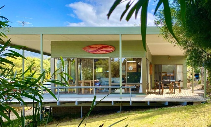 Spring Beach House | Spring Beach Retreat