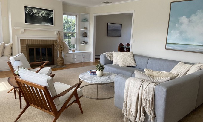 Spring Lake House | Spring Lake NJ nestled perfectly between downtown and two blocks from the beach!