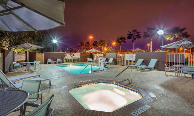 Bonanza Hotel | Springhill Suites by Marriott Laredo
