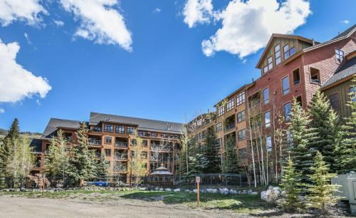 River Run House | Springs 8806 by SummitCove Lodging