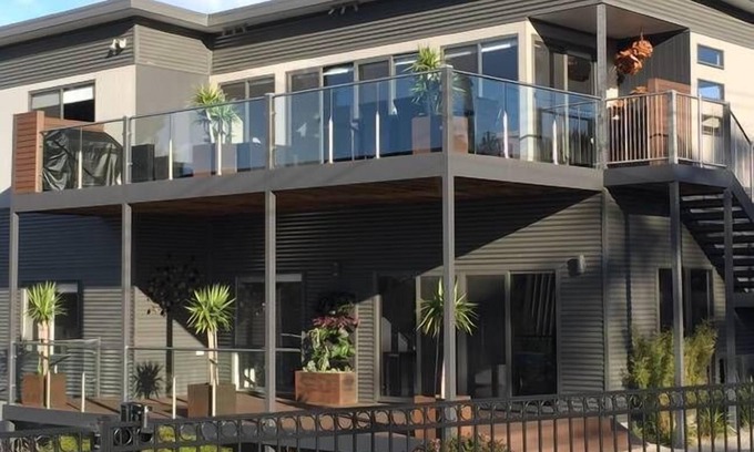 Stieglitz House | St Helens Beach House