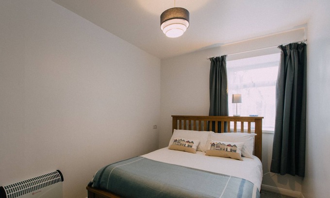 St Ives Cottage | St. Ives 2 Miles, Beaches, It's A Dog's Paradise