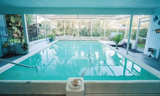 Shore Acres House | St. Pete Pool Property