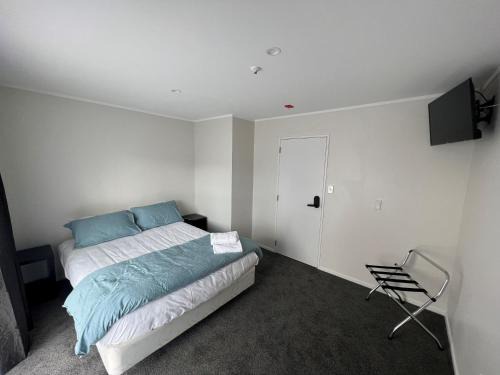 Hilltop Hotel | Stag Park Accommodation