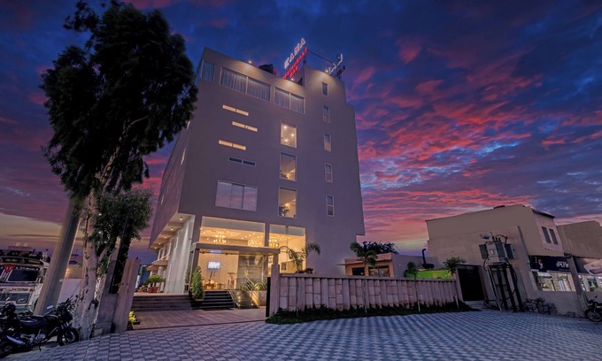 Daijar Hotel | Stamps KANA By Eight Continents