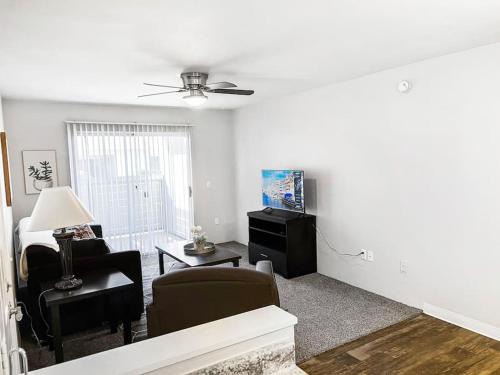 Tucson Apartment | Star Pass 1 BR with Sleeper Sofa