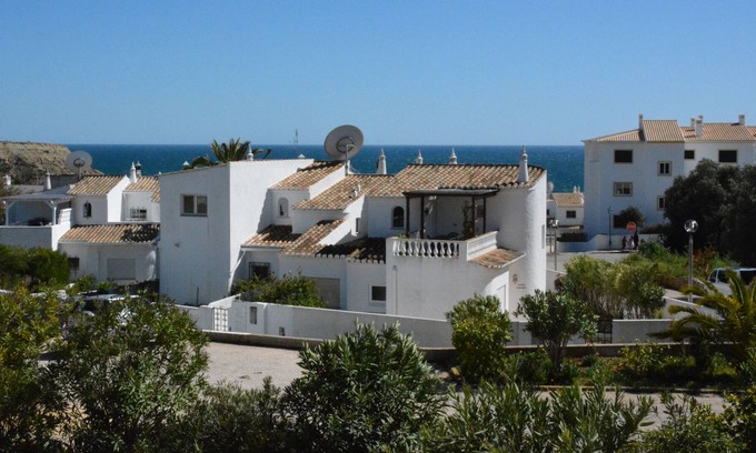Praia da Luz Cottage | Starfish Cottage - 2 bed 2 bath with balcony and sea view