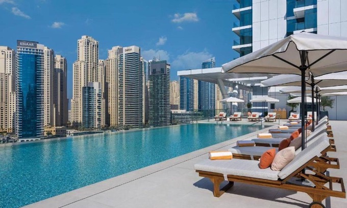 Dubai Marina Apartment | Startling 3BR Apt w/Marina View at VIDA Marina