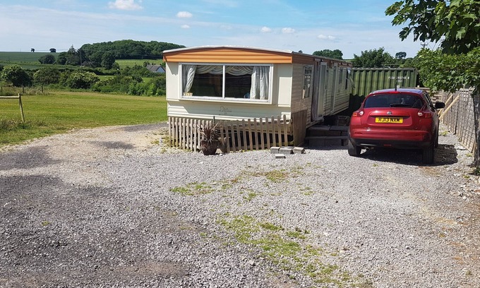 Winterborne Whitechurch House | STATIC CARAVAN
