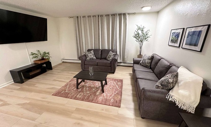 Downtown Anchorage Apartment | Stay Anchorage! Fully Furnished Apartments with GCI RED 2 GIG Internet