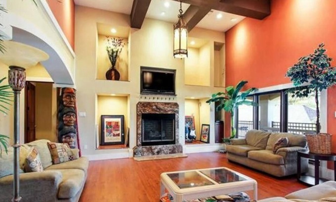 Kenner - Louis Armstrong International Airport Villa | Stay In Your Own Italian-Styled Villa! 1, 2, or 3 Villa Suites Available.