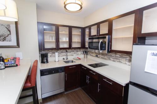 Bowling Green Hotel | Staybridge Suites Bowling Green by IHG
