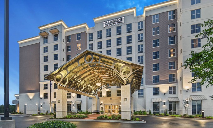 Florence Hotel | Staybridge Suites Florence - Civic Center, an IHG Hotel