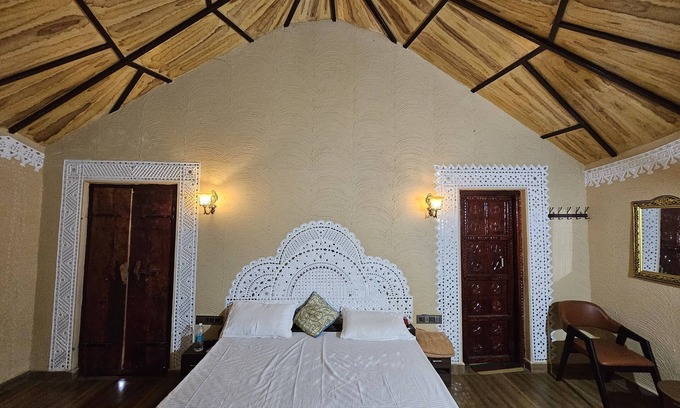 Bhuj Hotel | Stayguru The Kutch House