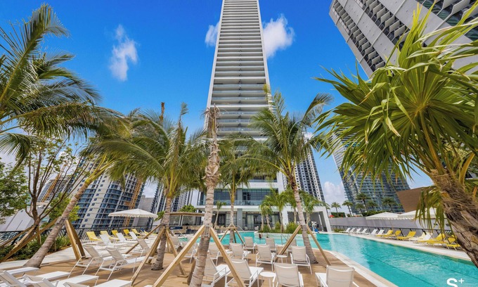 Downtown Miami Resort | Stayplus Luxury Condo in Downtown Miami