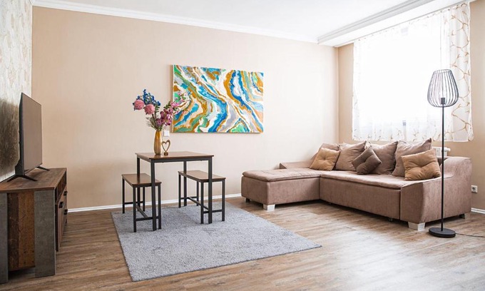 Kernstadt Apartment | STAYWELL Zentral für 7 I Küche I Parkplatz I Netflix