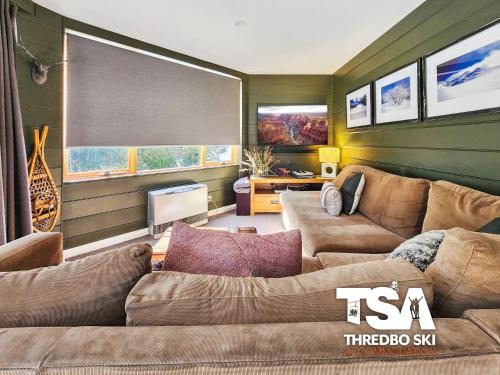 Thredbo Ski Chalet | Steamboat 2