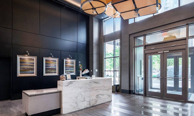Reston Apartment | Stellar Reston Studio w/Biz Center, nr Hospital & Bars, by Blueground