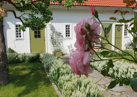 Borensberg Apartment | Stenkullens gårdshus