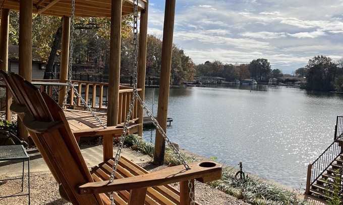 Florence Condo | Stenson Hollow Lake Condo